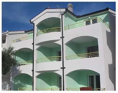 Budova, kde se apartmán nachází