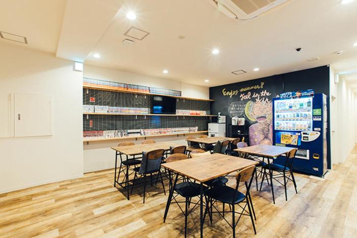 Kuchyň nebo kuchyňský kout v ubytování Hostel ilfaro Kurume