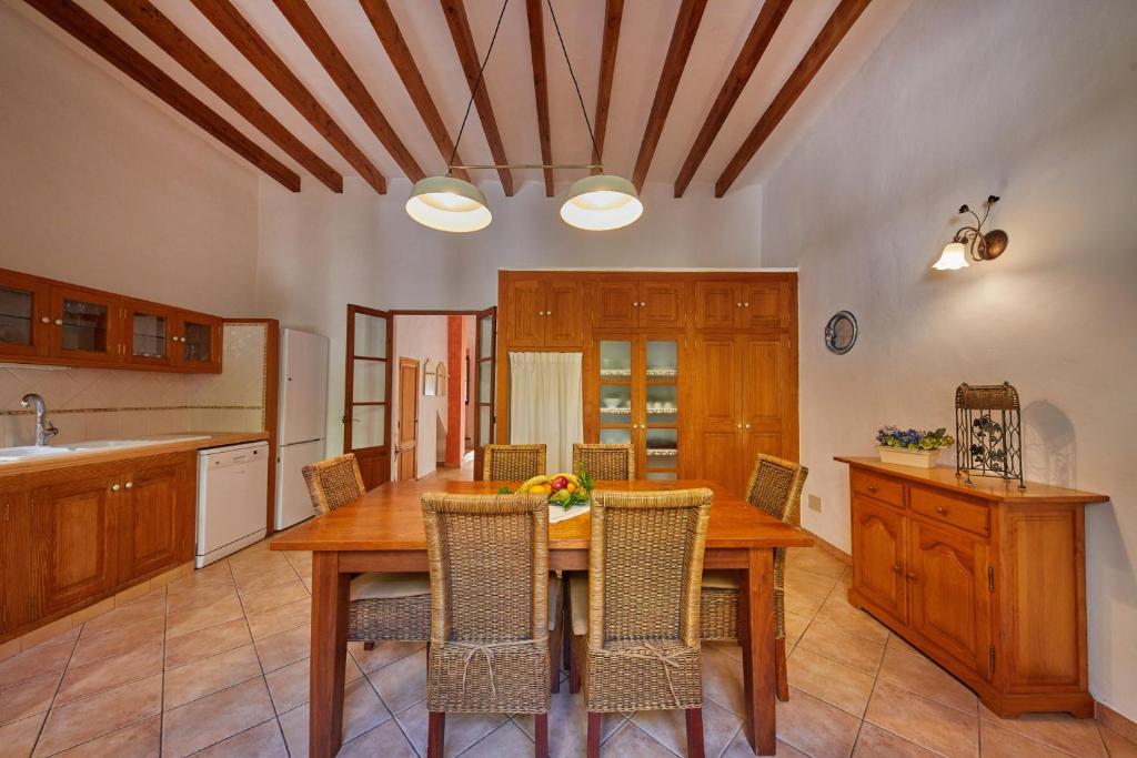 Kuchyňa alebo kuchynka v ubytovaní Casa Fortuny in Soller