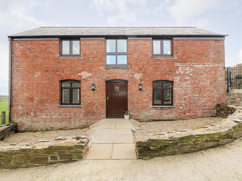 Hoone, kus puhkemaja asub