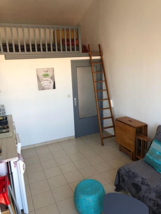 Fotografia z galérie ubytovania Appart charmant vue mer/port au Centre Port v destinácii Cap d'Agde