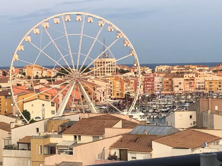 Fotografia z galérie ubytovania Appart charmant vue mer/port au Centre Port v destinácii Cap d'Agde