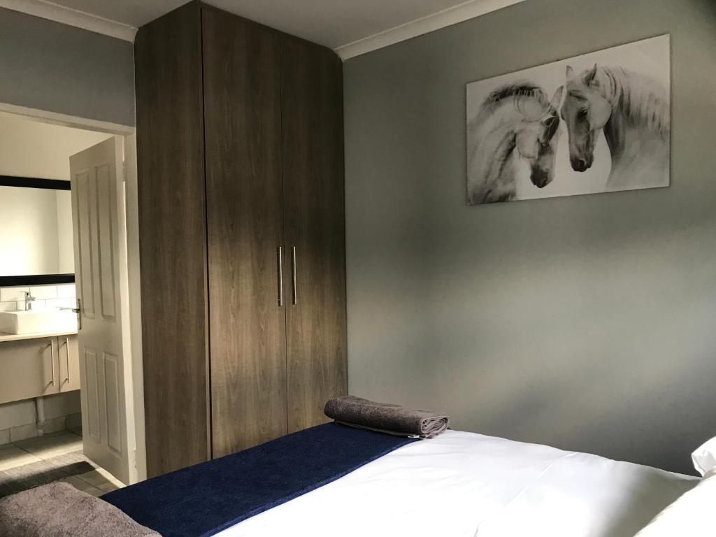 Aluve Guesthouse - Suite With Balcony