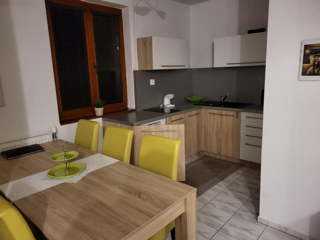 Kuchyň nebo kuchyňský kout v ubytování Zwaan Apartmány