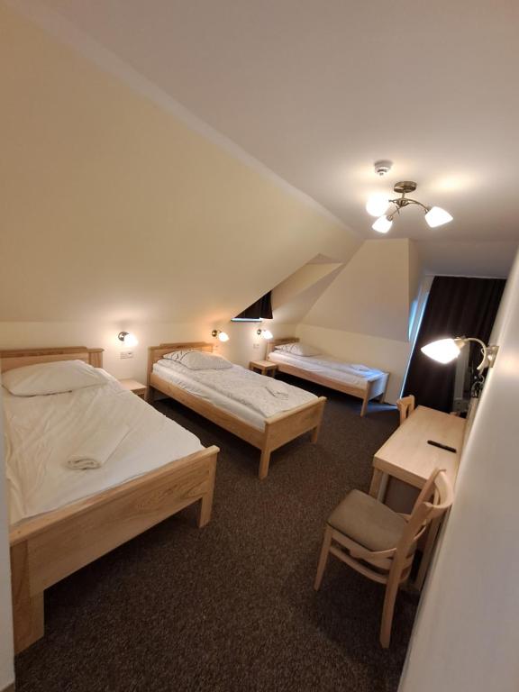 Dworek staropolski - Comfort-driepersoonskamer