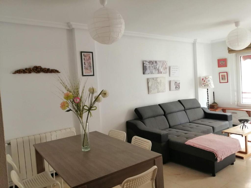 La Luna de Alicante, Alicante – Updated 2023 Prices