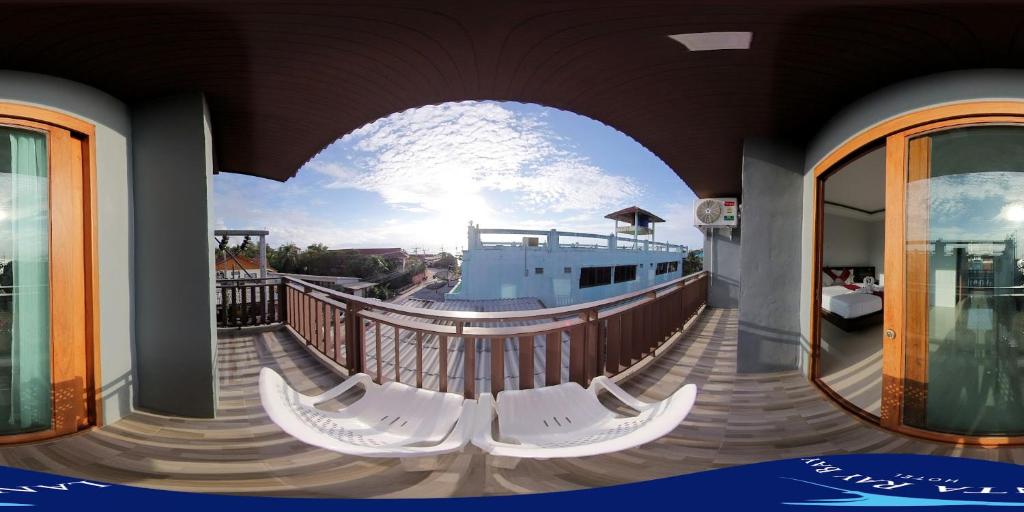 Balkón nebo terasa v ubytování Lanta Ray Bay Hotel
