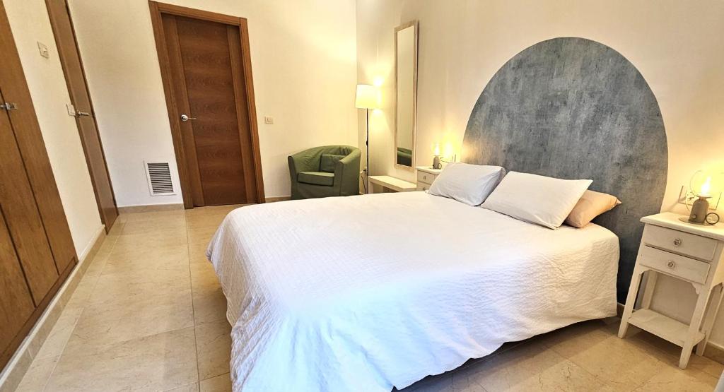 BEACH VALENCIA 7 - Luxury Apartment on the beach full ...