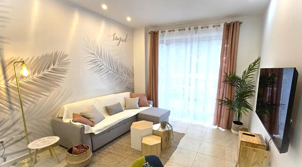 BEACH VALENCIA 7 - Luxury Apartment on the beach full ...