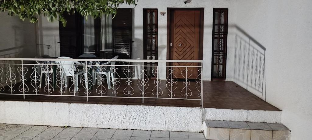 Balkón nebo terasa v ubytování Sunhouse Vrachati
