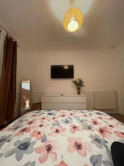 Posteľ alebo postele v izbe v ubytovaní MIRA - Sublime apartment close to train station