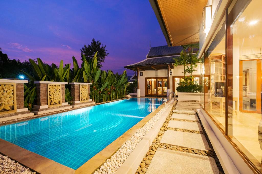 Bazén v ubytování Pimann Buri Pool Villas Ao Nang Krabi Sha Plus nebo v jeho okolí