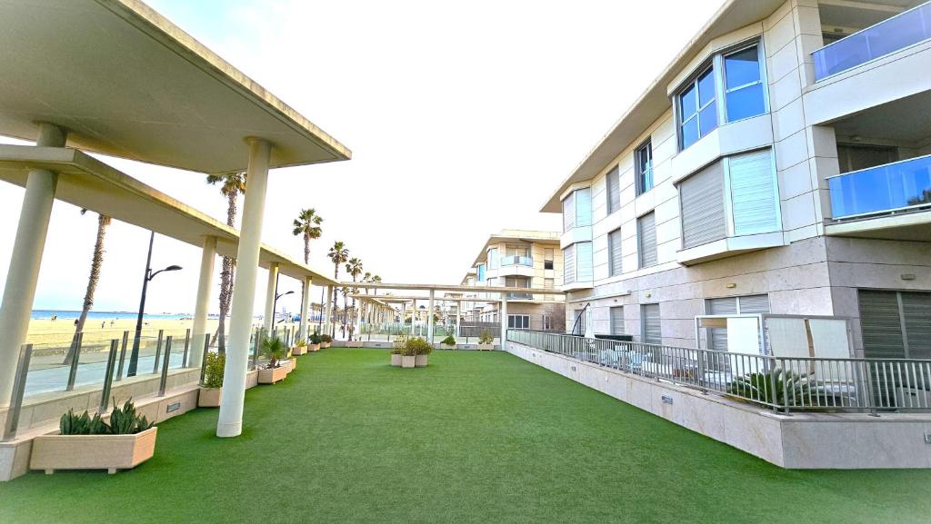 BEACH VALENCIA 7 - Luxury Apartment on the beach full ...