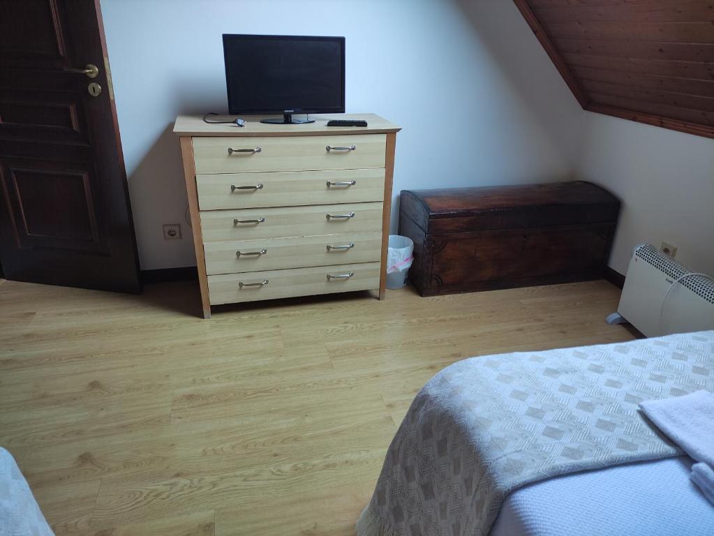 TV a/nebo společenská místnost v ubytování casa cardeal saraiva