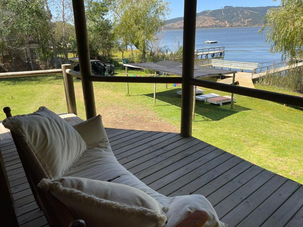 Maravillosa cabaña en orilla de Lago Vichuquén - Maison D'une Chambre