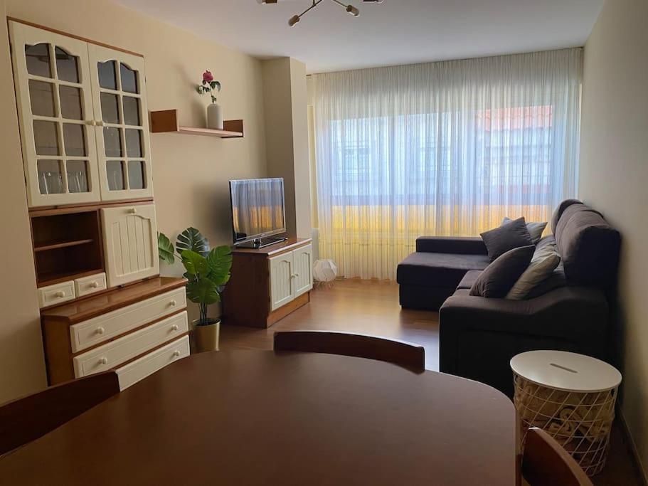 TV/trung tâm giải trí tại Río, mar y montaña