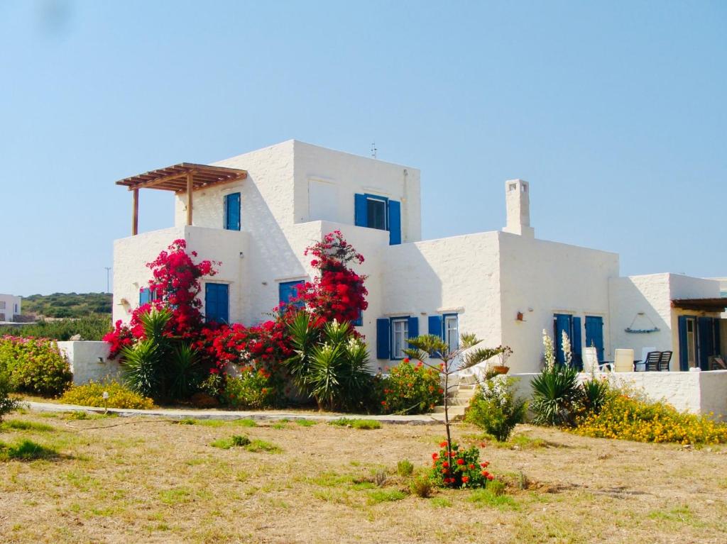 Santa Maria Traditional Stone Studio, Santa Marina Updated 2023 Prices