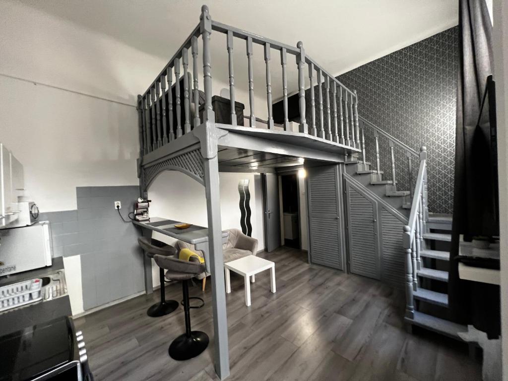Kuchyňa alebo kuchynka v ubytovaní Dave Apartman 2
