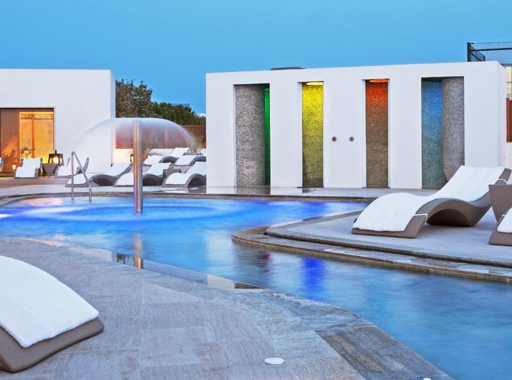 Grand Palladium White Island Resort & Spa - All Inclusive ...