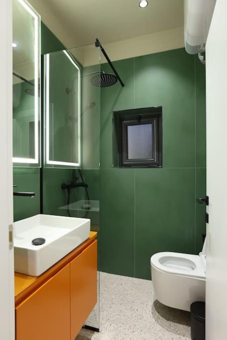 Cozy Apartment in the heart of Tirana - Image 8