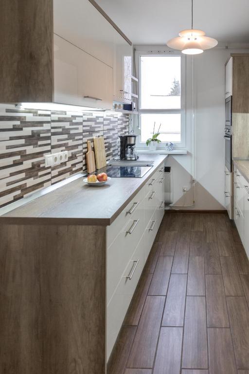 Zdjęcie z galerii obiektu Sflower Apartman w Egerze