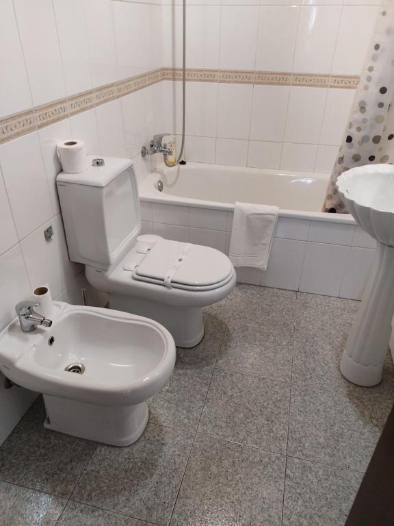 Koupelna v ubytování casa cardeal saraiva