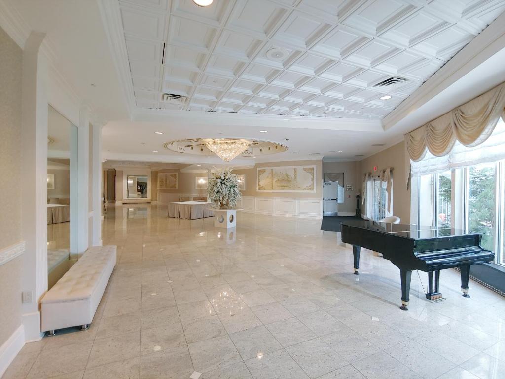Fotografie z fotogalerie ubytování The Wilshire Grand Hotel v destinaci West Orange