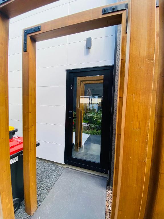 Home sweet home Christchurch Centre - Resim 18