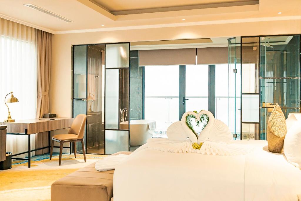 La Vela Hue Hotel - 5