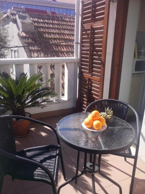 Jedlo v apartmáne alebo blízkom okolí