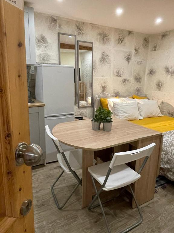 A kitchen or kitchenette at Corfu Old Town’s Cutiest Place