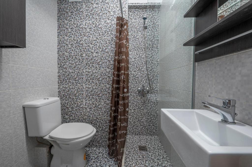 Antigonidon square 2 - 7