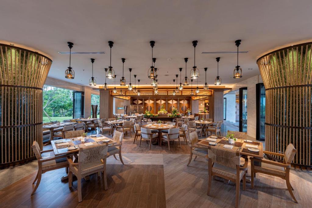 Restaurace v ubytování AYANA Segara Bali