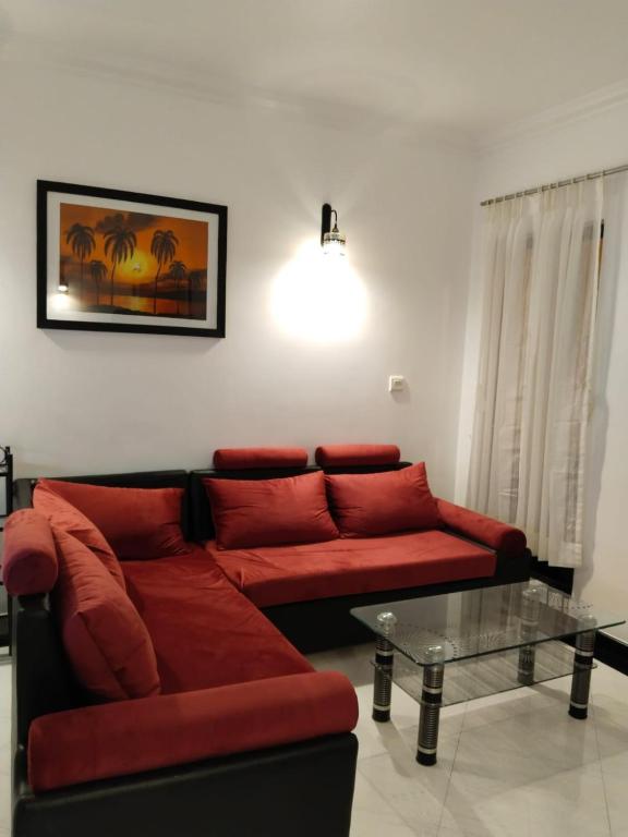 Posezení v ubytování Riviera palms 1 Luxury 1 BHK apartment with Swimmimg Pool view- Arpora - near baga beach