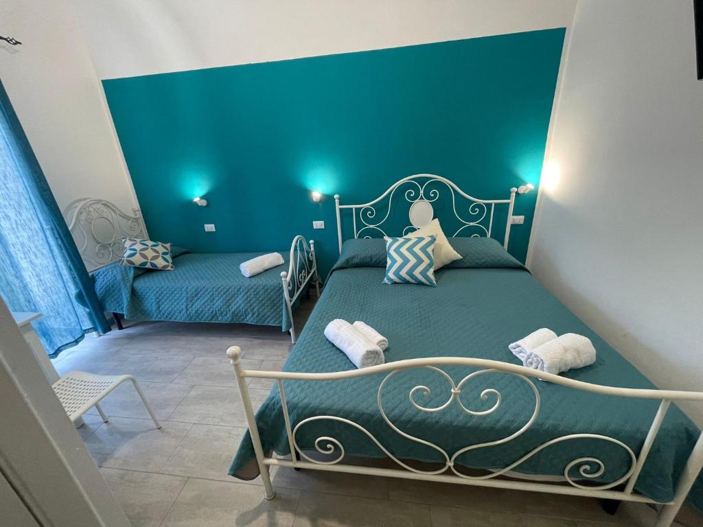 Casa Vittoria - Triple Room With Private Bathroom