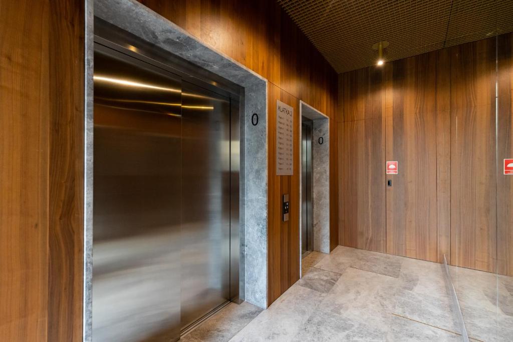 Fotografia z galérie ubytovania Business Apartment Wola with Parking Place by Noclegi Renters vo Varšave