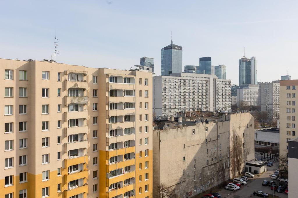 Fotografia z galérie ubytovania Business Apartment Wola with Parking Place by Noclegi Renters vo Varšave