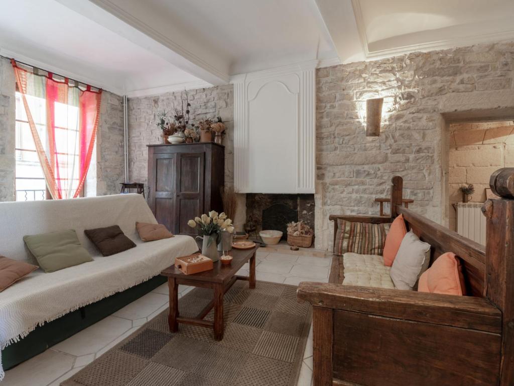 Posezení v ubytování Apartment Belles Pierres by Interhome
