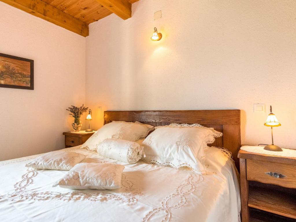 Posteľ alebo postele v izbe v ubytovaní Villa Stolovi by Interhome