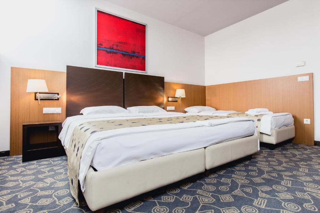 Hotel Museum Budapest - Standard Triple Room