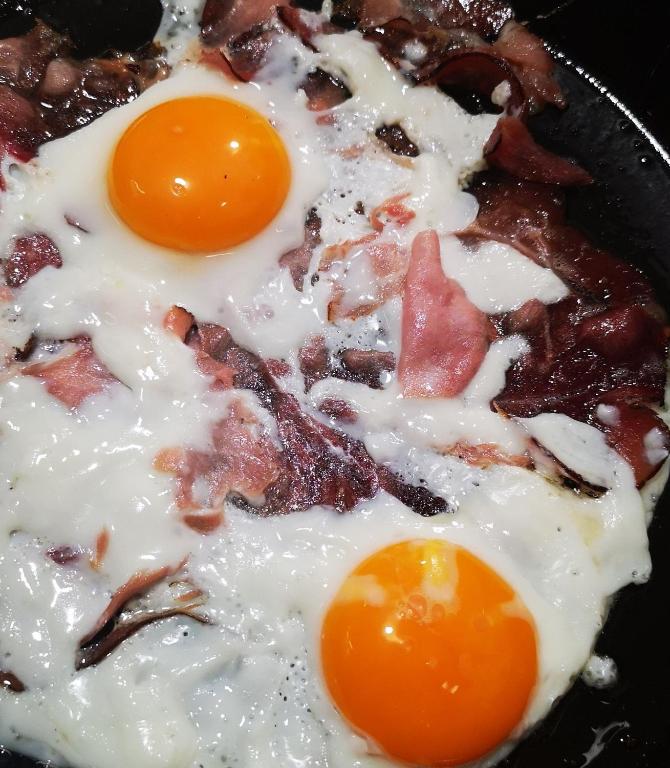Možnosti snídaně pro hosty v ubytování Frühstückspension Ochnerbauer