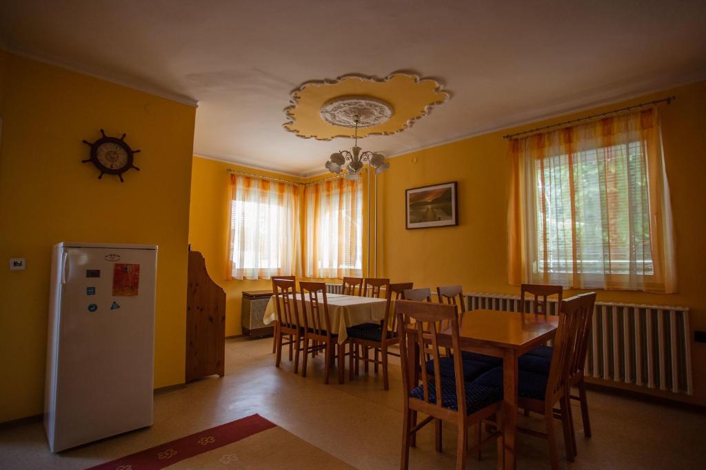 Fotografie z fotogalerie ubytování Galéria Vendégház v destinaci Mezőkövesd