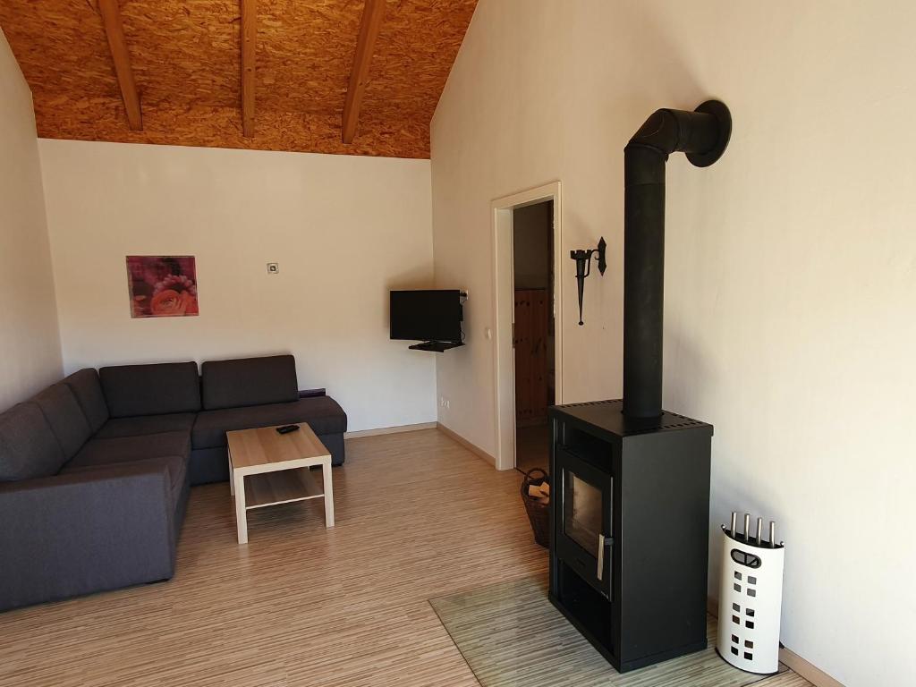 Ferienhäuser & Bungalows - Naturcamp Meyersgrund im Thüringer Wald - Vakantiehuis