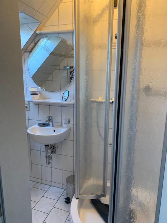 Koupelna v ubytování Hotel Meerblick garni