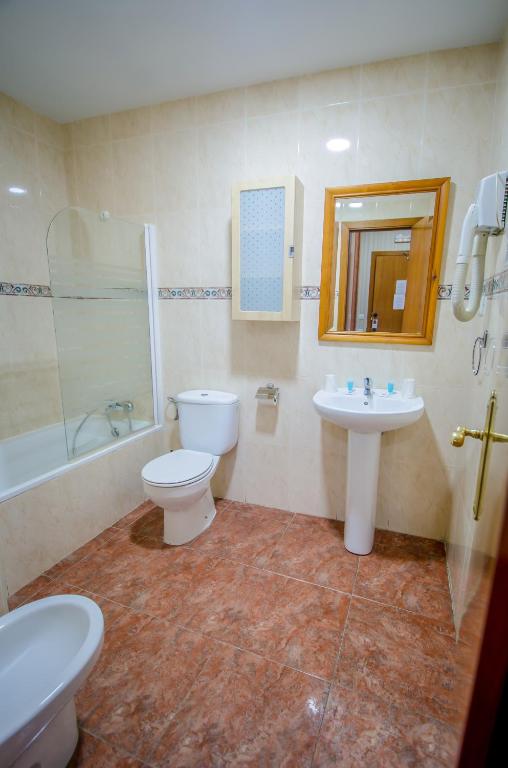 Koupelna v ubytování Hotel Solymar