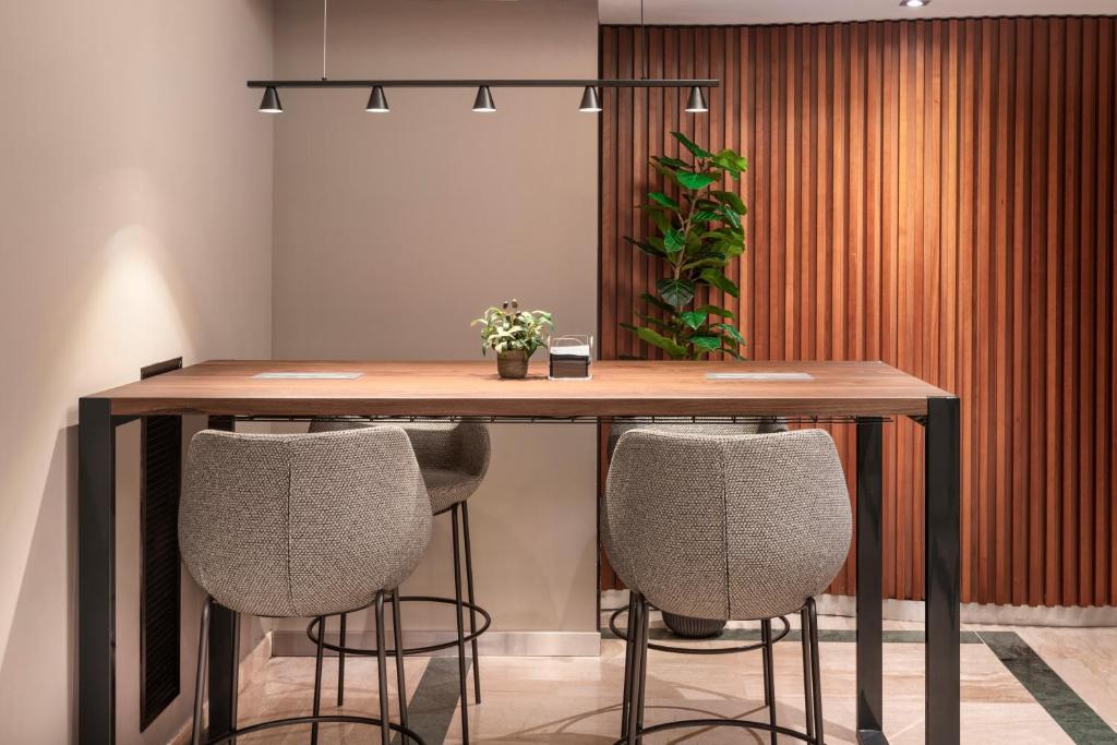 Catalonia Goya - Resim 29