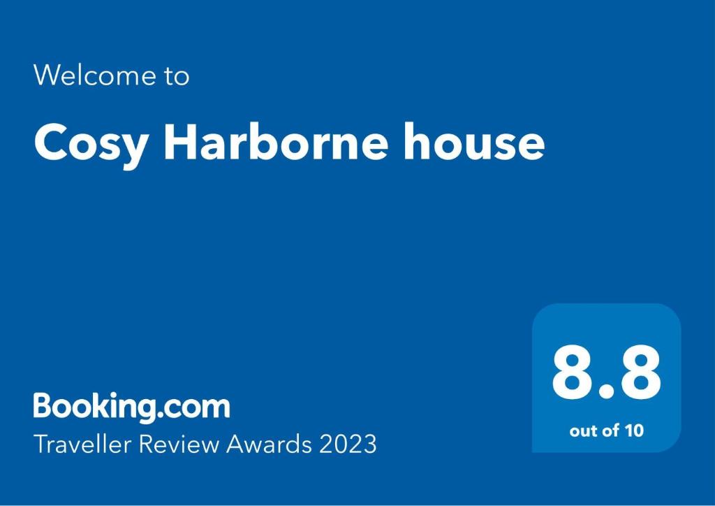 Cosy Harborne house - Three-Bedroom Villa