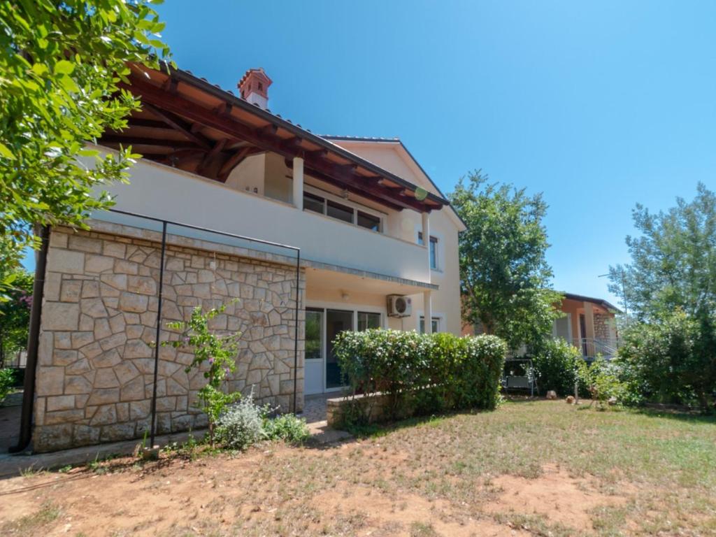 an image of a house at Villa Mimoza in Banjole