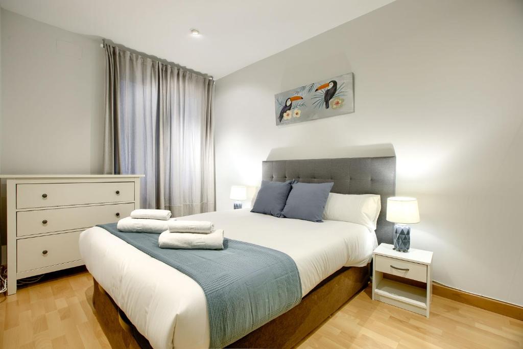 Callao Central - 1 Bedroom Apartment