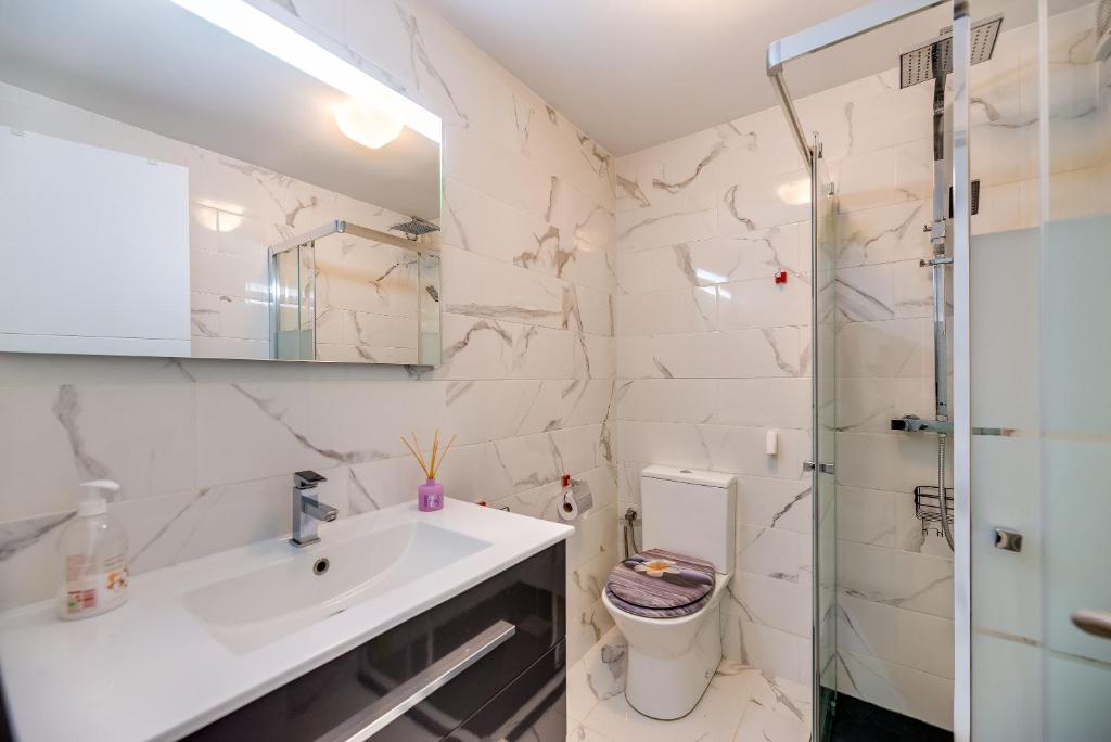 Kúpeľňa v ubytovaní Beach apartment Marbella